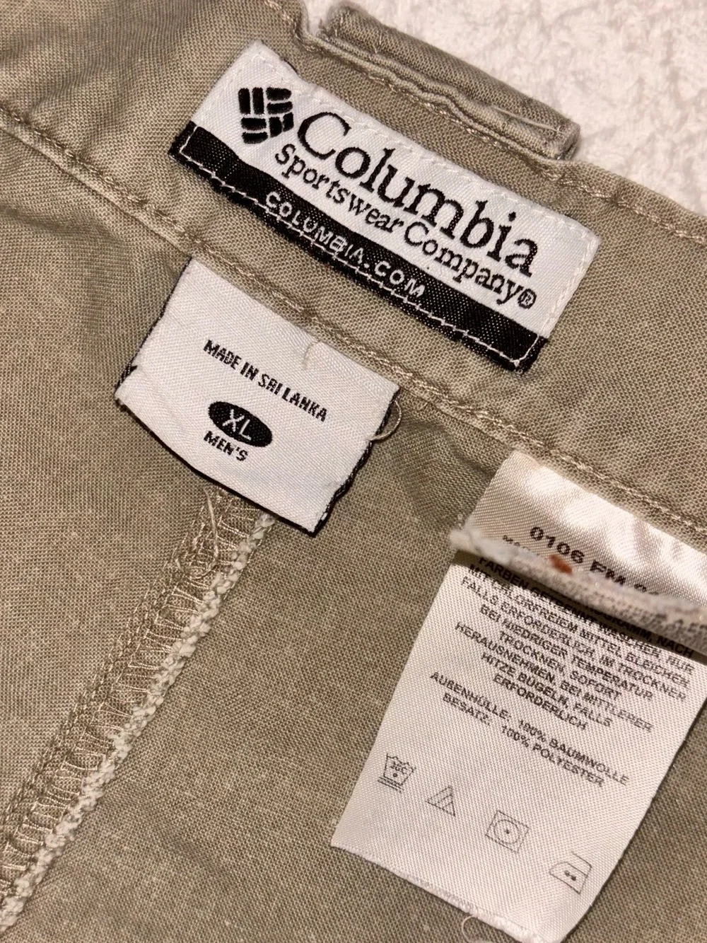 Columbia PFG Men’s XL Olive Green Cargo 5.5” Short Original Fishing outdoors